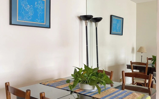 RentUp-Elegancia con balcón. Recoleta