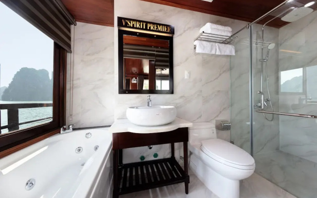 V'Spirit Premier Cruise