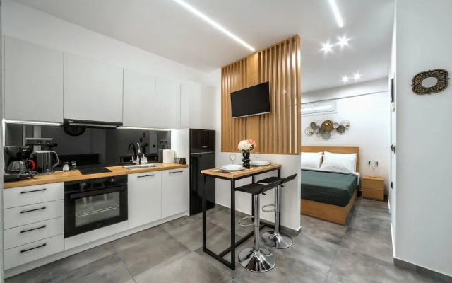 Konstantina's & Nicol's Studios