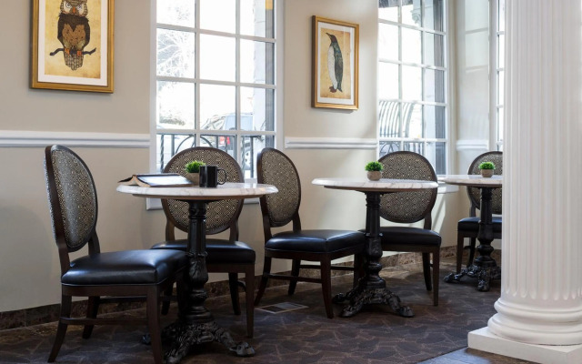 The Willows Hotel