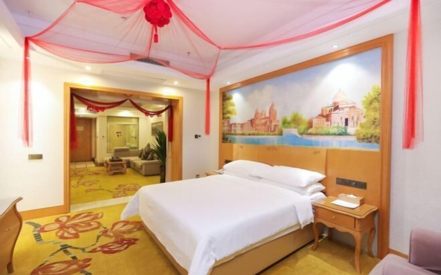 Vienna Hotels – Guest Rooms – Zhongshan