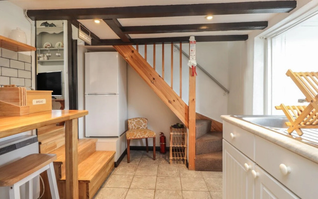 3 Seaview Cottages