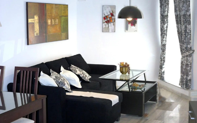 CENTER SEVILLA (Wi-Fi). CATHEDRAL 3 MIN.