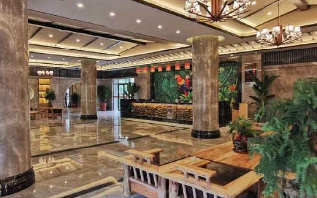 Fangyuan Holiday Hotel