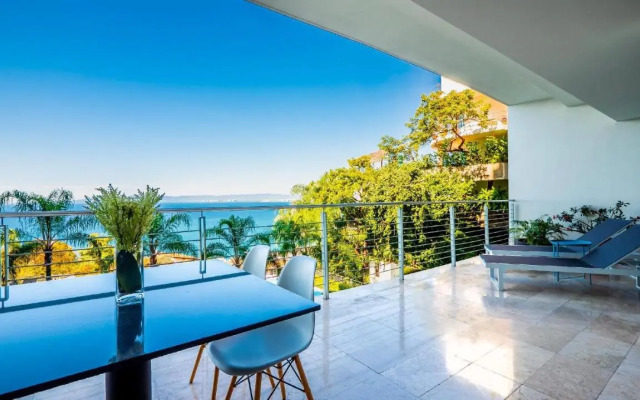 PARAMOUNT BAY 308 Great Views & Relaxing 3BR