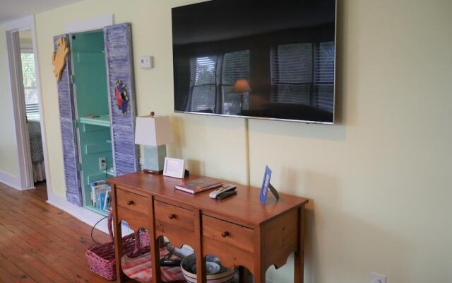 Plum Crazy Down - 3 Br Townhouse