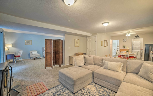Lovely Snohomish Studio Near Boating & Hiking