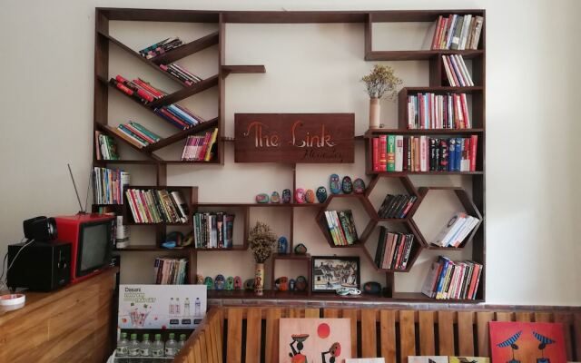 The Link Homestay - Hostel