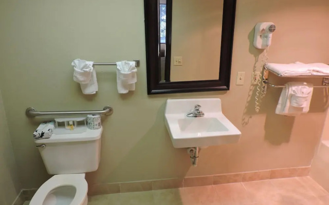 Days Inn Conover-Hickory