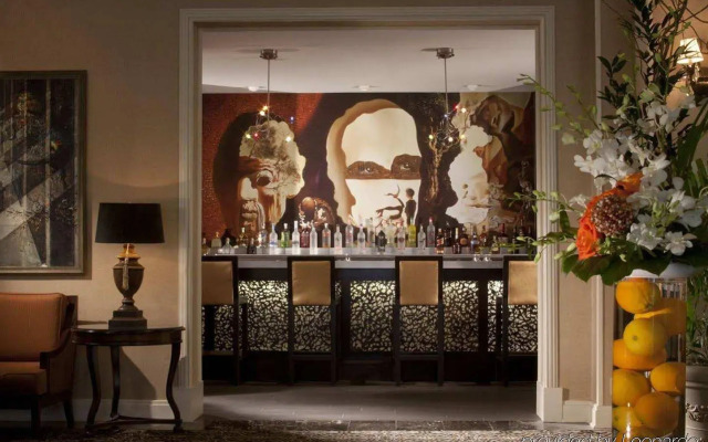 Hilton St. Petersburg Bayfront