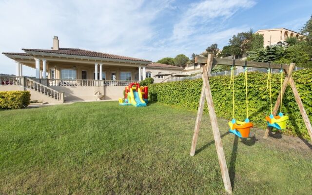 Olala Sea&City View Villa
