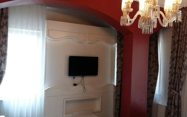 Azade Butik Otel