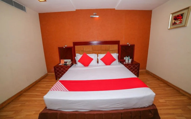 Capital O 5752 Tuma Park Adityaz