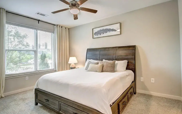 Relax in a Calming Atmosphere in Tucker