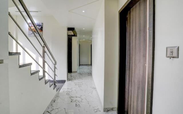 Fabhotel Poona Royal