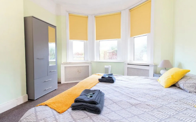 Thornbury Guest House Room 2