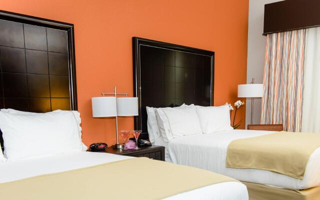 Holiday Inn Express & Suites Austin NW - Arboretum Area, an IHG Hotel