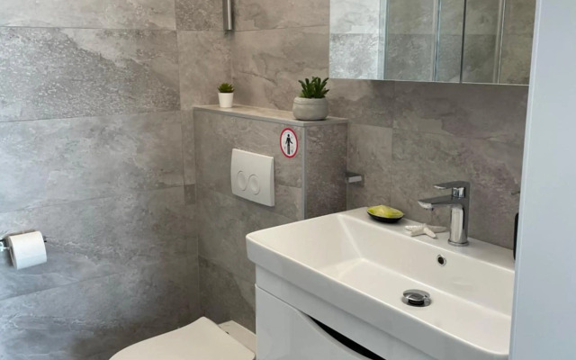 Palms & Beach Maslenica