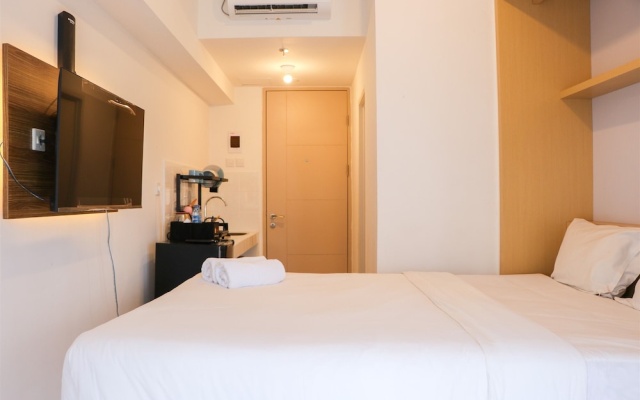 Minimalist And Restful Studio Tokyo Riverside Pik 2 Apartment – Guest Rooms – Jakarta
