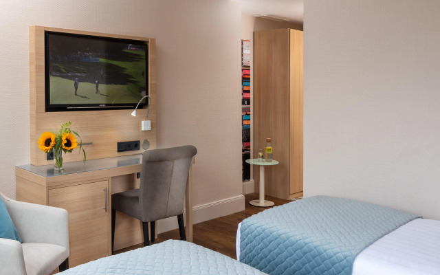 Leonardo Hotel Hamburg Elbbrücken