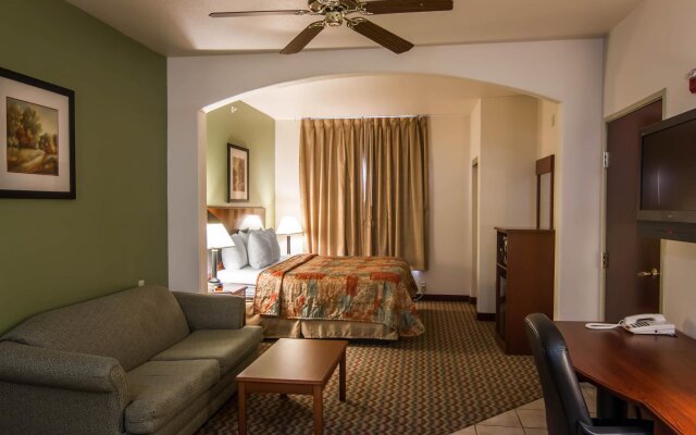 Clarion Inn & Suites Weatherford South