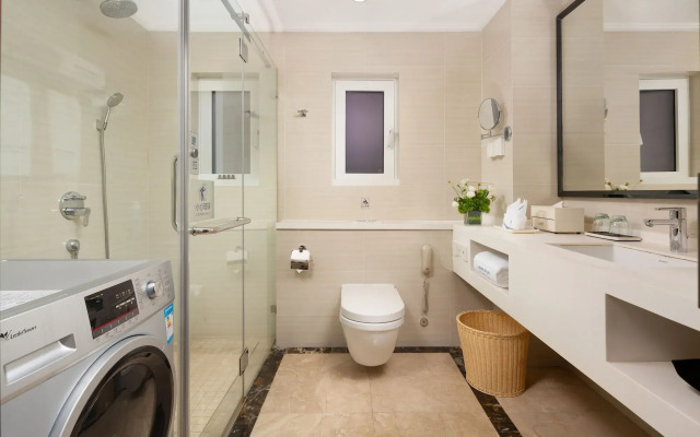 Shenzhen Bay Hisoar Hotel