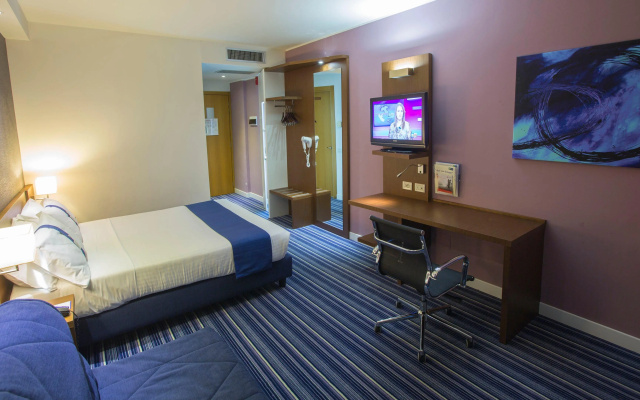 GP Hotel - Image 5