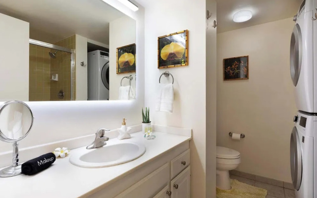 Plumeria Hale Enjoy On-site Amenities Galore!