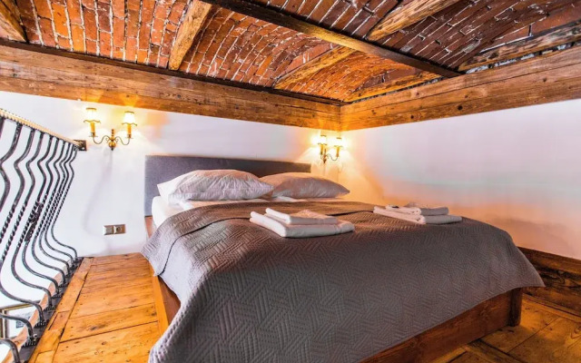 Lovenovsky Apartments