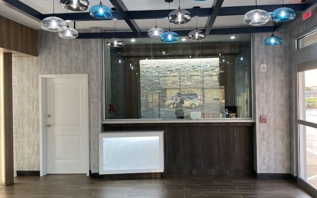 Hotel Solara Hobby Airport