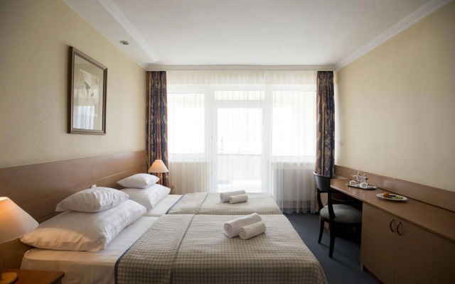 Hotel Marina Port