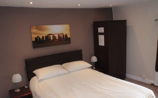 The Shaw Country Hotel