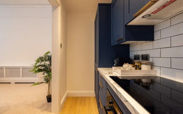 Luxury 2-bed Apartment in Knightsbridge