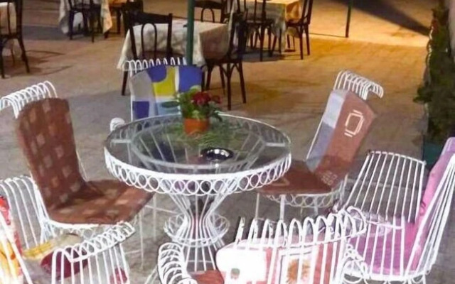 Modern Hotel