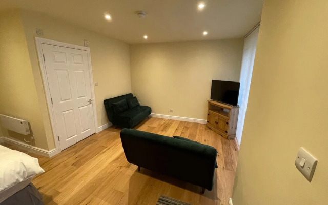 The Moon Inn at Stoney Middleton