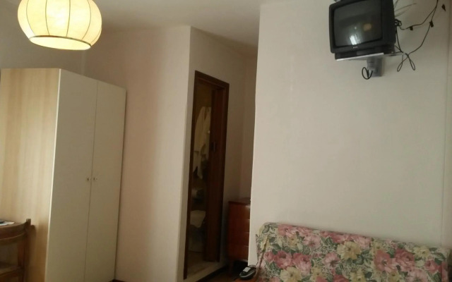 Hotel Augusta Garni