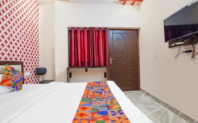 Shree Karuna by OYO Rooms