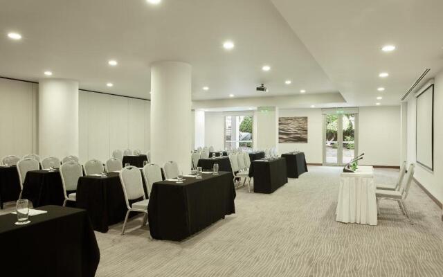 Lucy Hotel