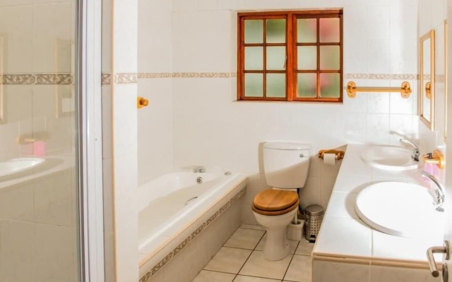 St Francis Bay Luxury Lodge 2