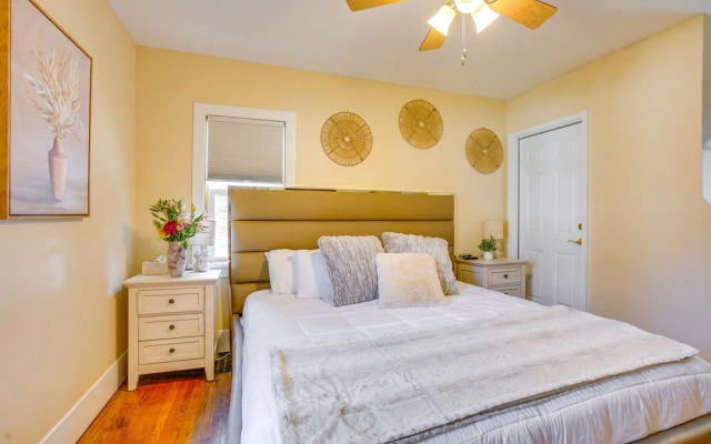 Downtown Traverse City Home - Walk to Beaches!