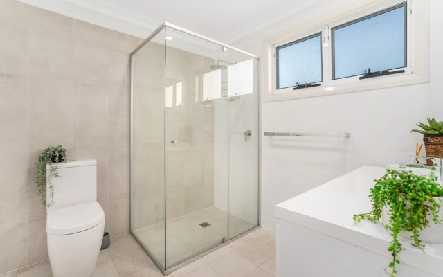 Newcastle Short Stay Apartments - Adamstown Townhouses