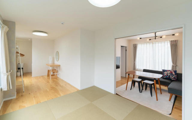 Lily House – Guest Rooms – Fukuoka