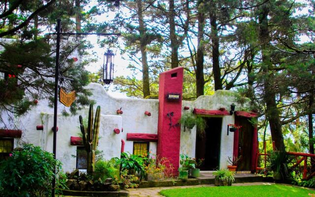 Los Naranjos Town Houses