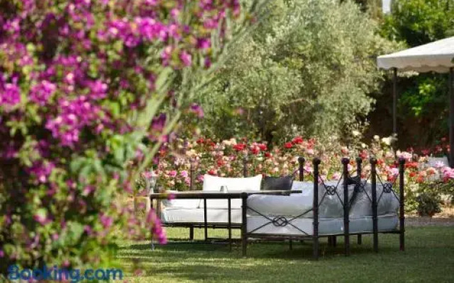 Villa Dinari