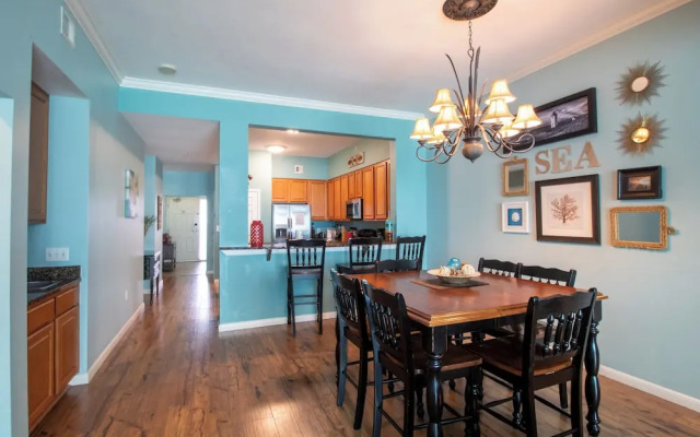 Legacy Towers I Penthouse