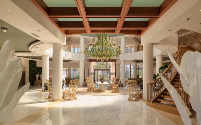 Seafos Luxury Resort & Spa