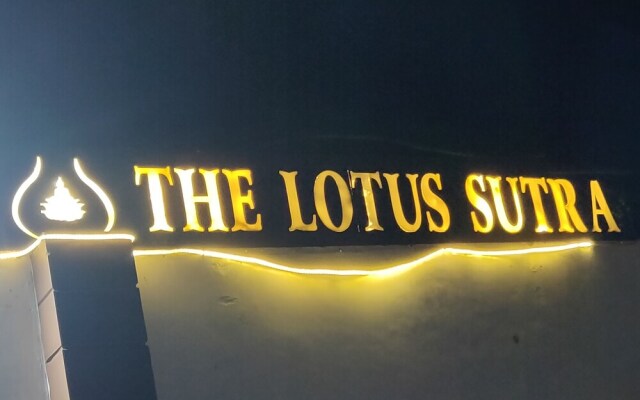 The Lotus Sutra Hotel