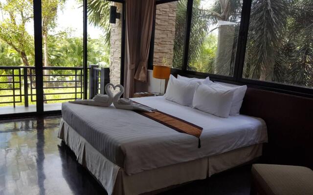 Suwan Golf and Country Club