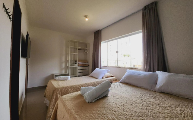Charmosa casa a 500m da praia - Shoreline 18