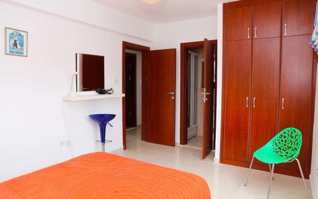 Apt Pine View by Amy Villas